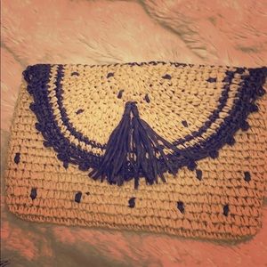 Straw designed clutch with snap button